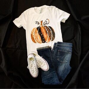 Animal Print Fall Pumpkin Tee